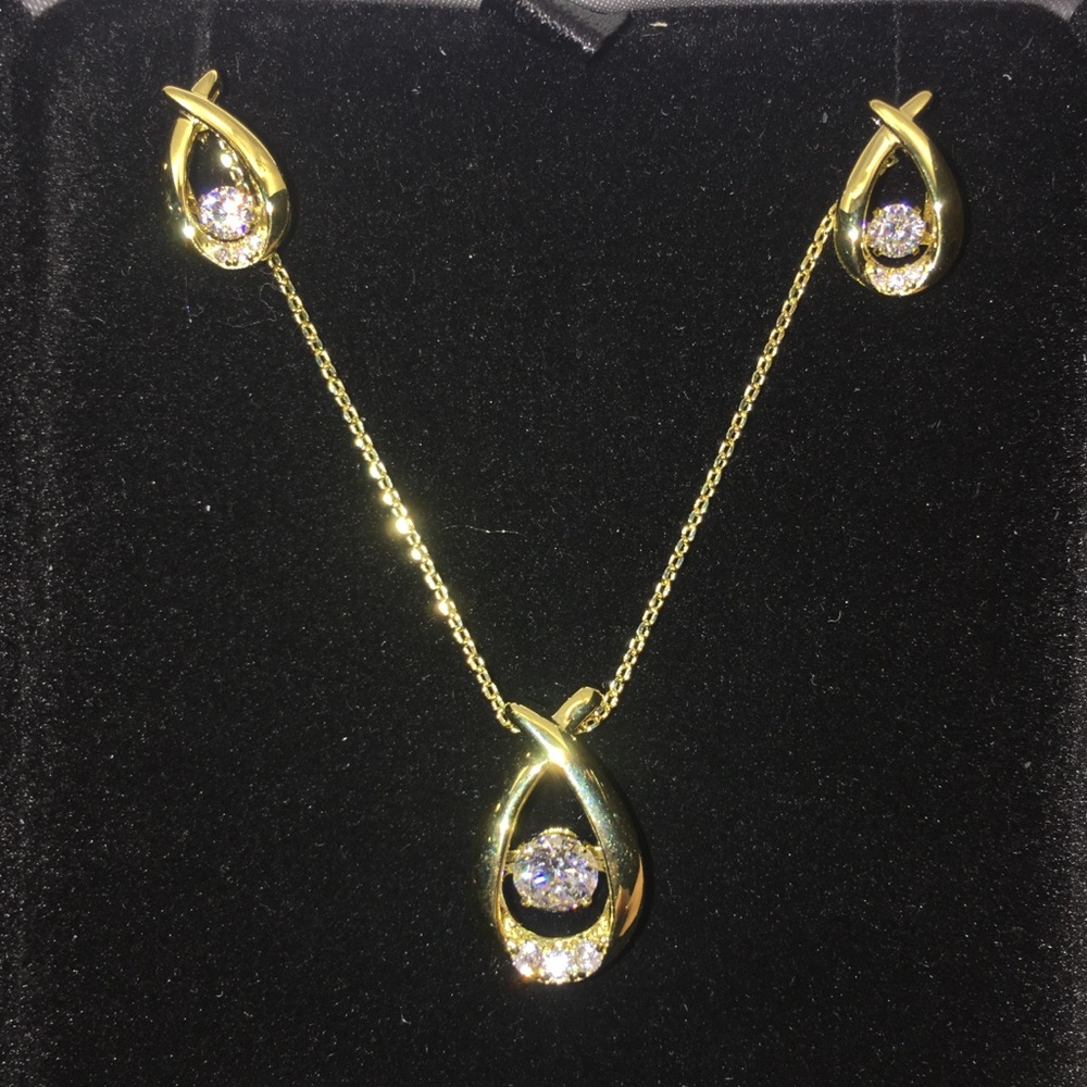 *NEVER WORN* Daniel Steiger Dancing Jewelry